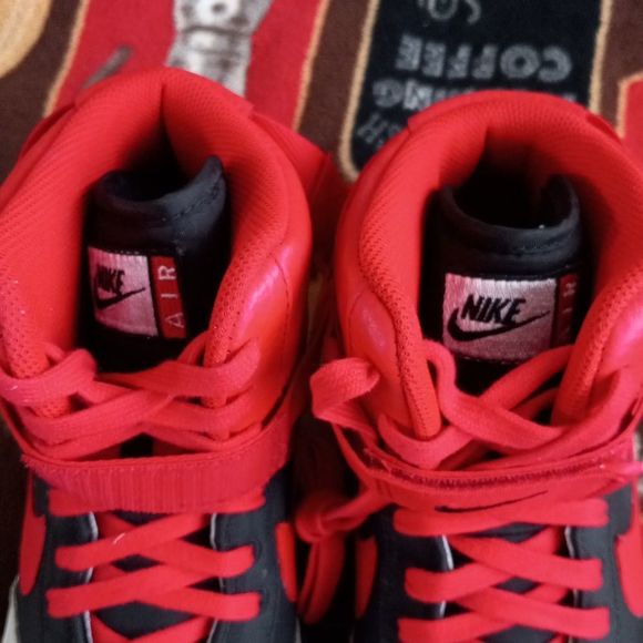 Nike Air Force 1 High LV8 Wolf Gray & Red - Picture 9 of 10